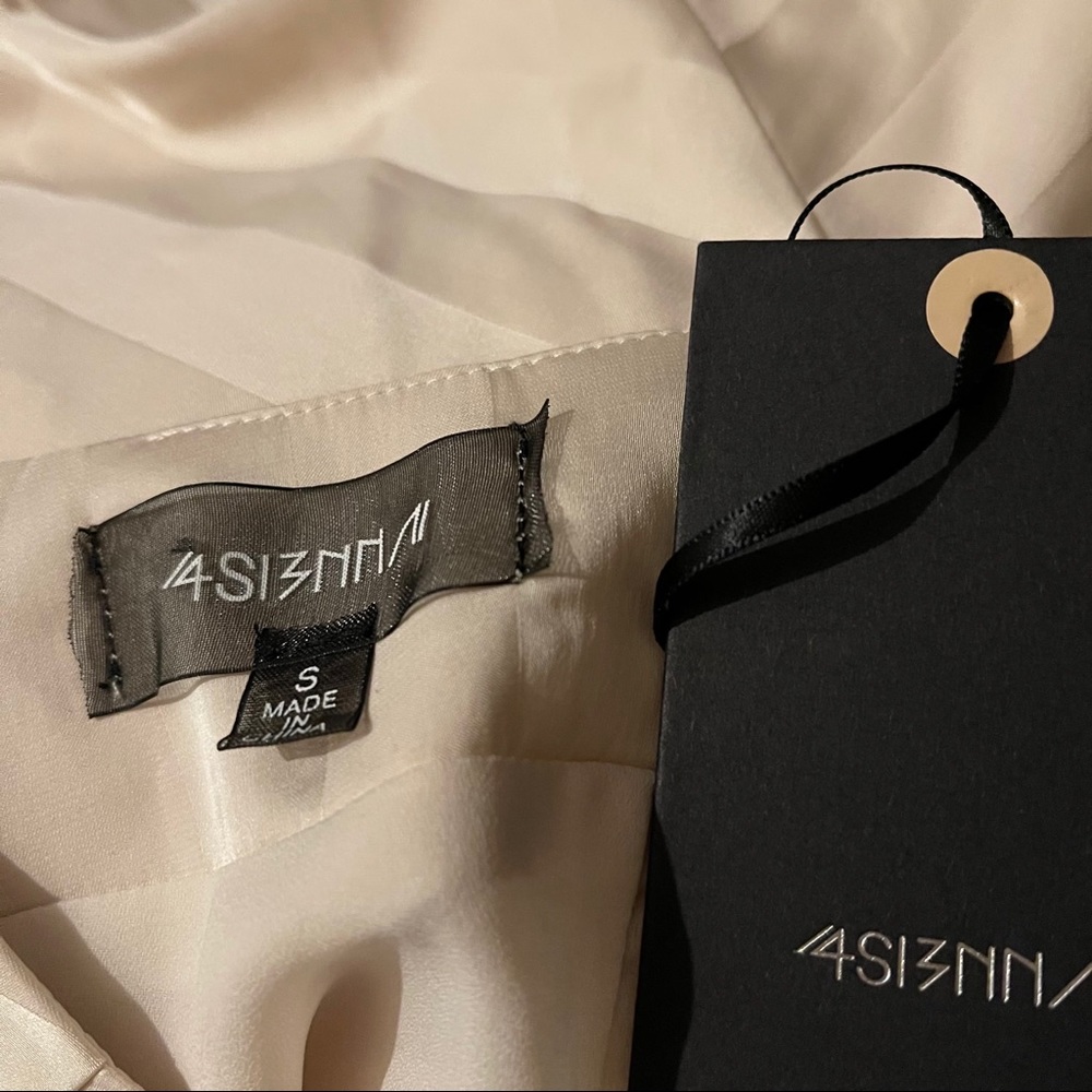 4Si3nna Valeria Skirt Luxe Satin Champagne… - Picture 8 of 9